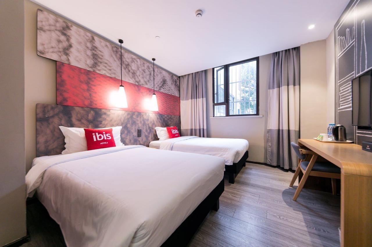 Ibis Shanghai Gubei Экстерьер фото