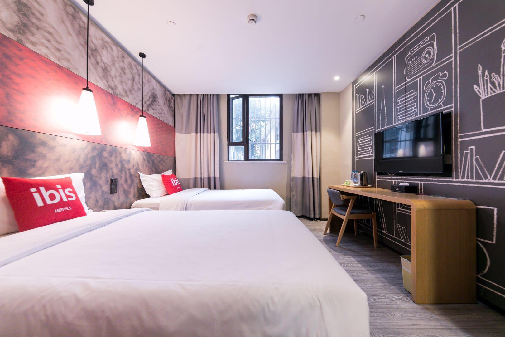 Ibis Shanghai Gubei Экстерьер фото