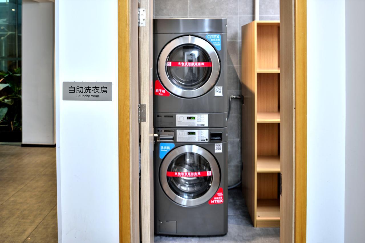 Ibis Shanghai Gubei Экстерьер фото